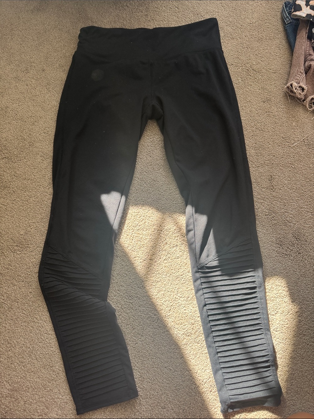 Threads 4 Thought Black Ribbed Detail Leggings